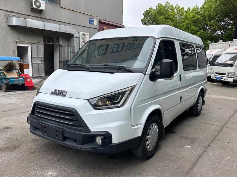 江铃特顺水质监测车