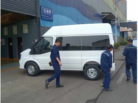 东风伤残运输车