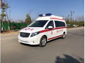 奔驰Sprinter方舱型流动手术车