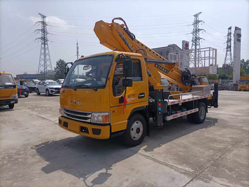 18米伸缩臂高空作业车