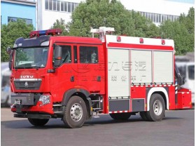 重汽救火消防车