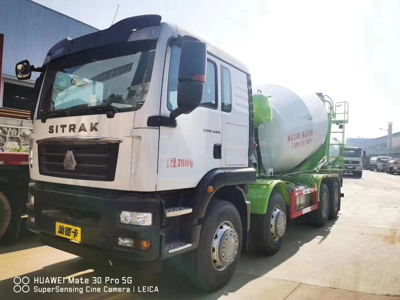 重汽混凝土泵车
