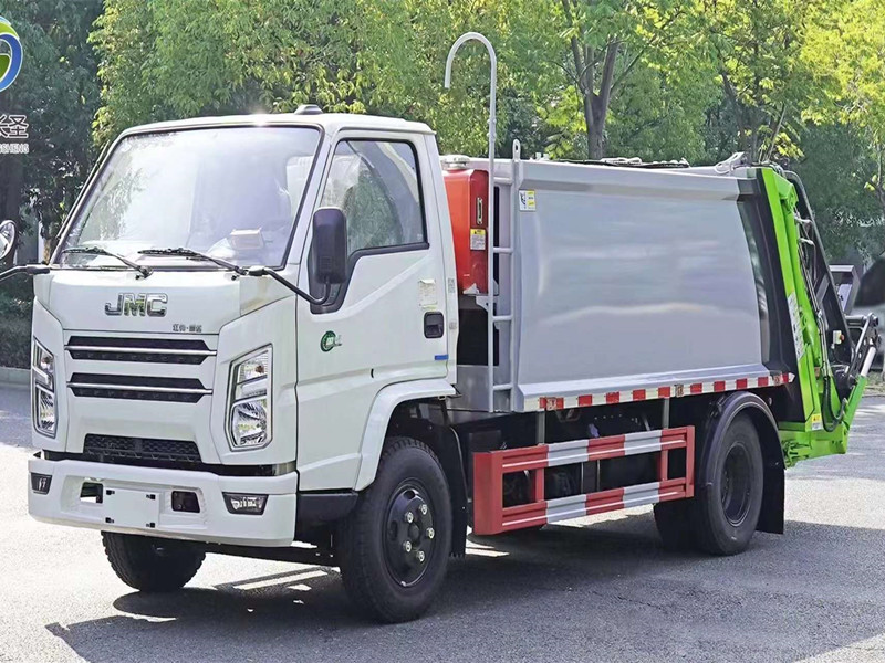 江铃环卫垃圾车