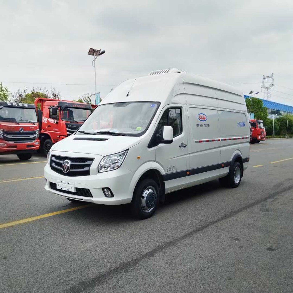 福田图雅诺面包冷藏车