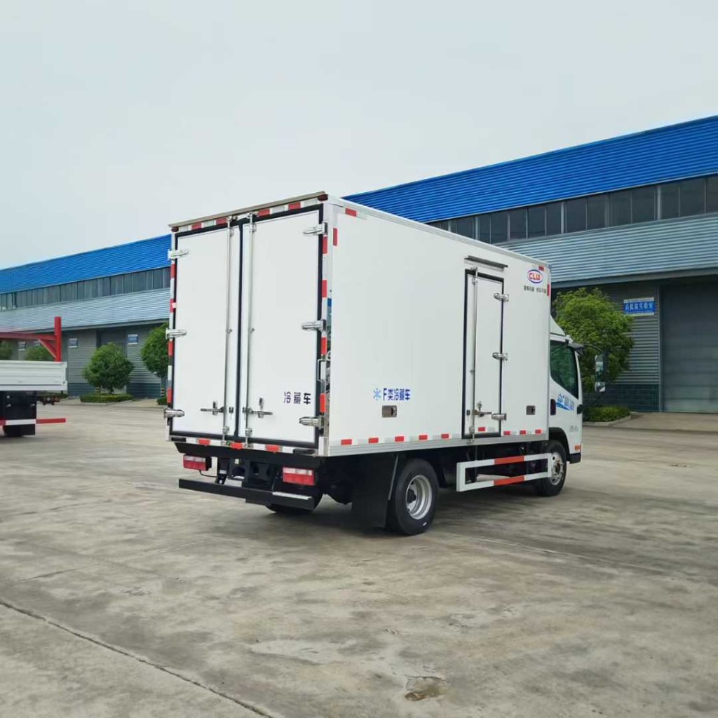 大运小型冷藏车