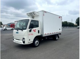江铃小型冷藏车