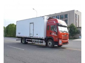 解放8.6米冷藏车