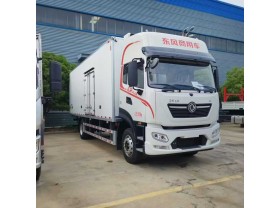 7.8米程力冷藏车