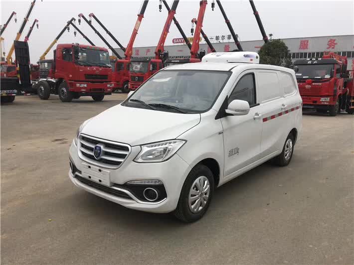 福田ix5面包冷藏车
