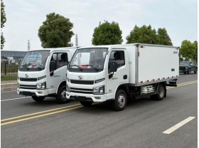 跃进柴油小型冷藏车