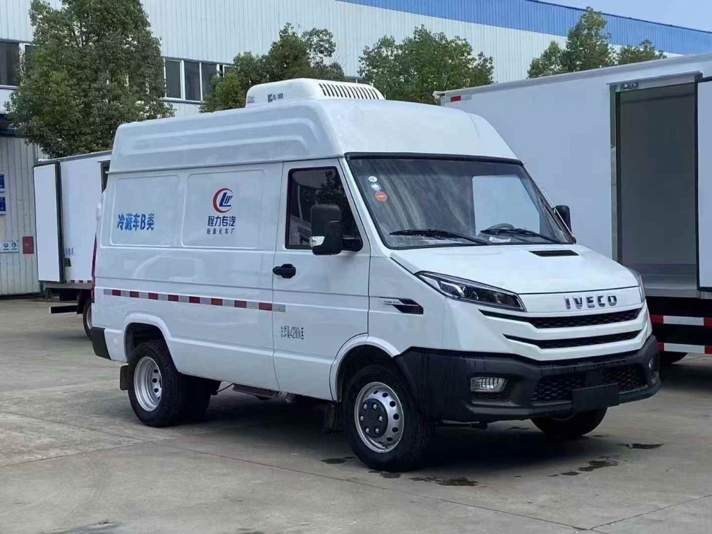 依维柯小型冷藏车
