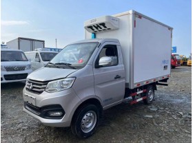 长安面包小型冷藏车
