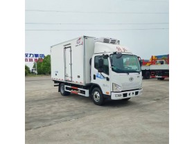 解放轻卡4.2米冷藏车