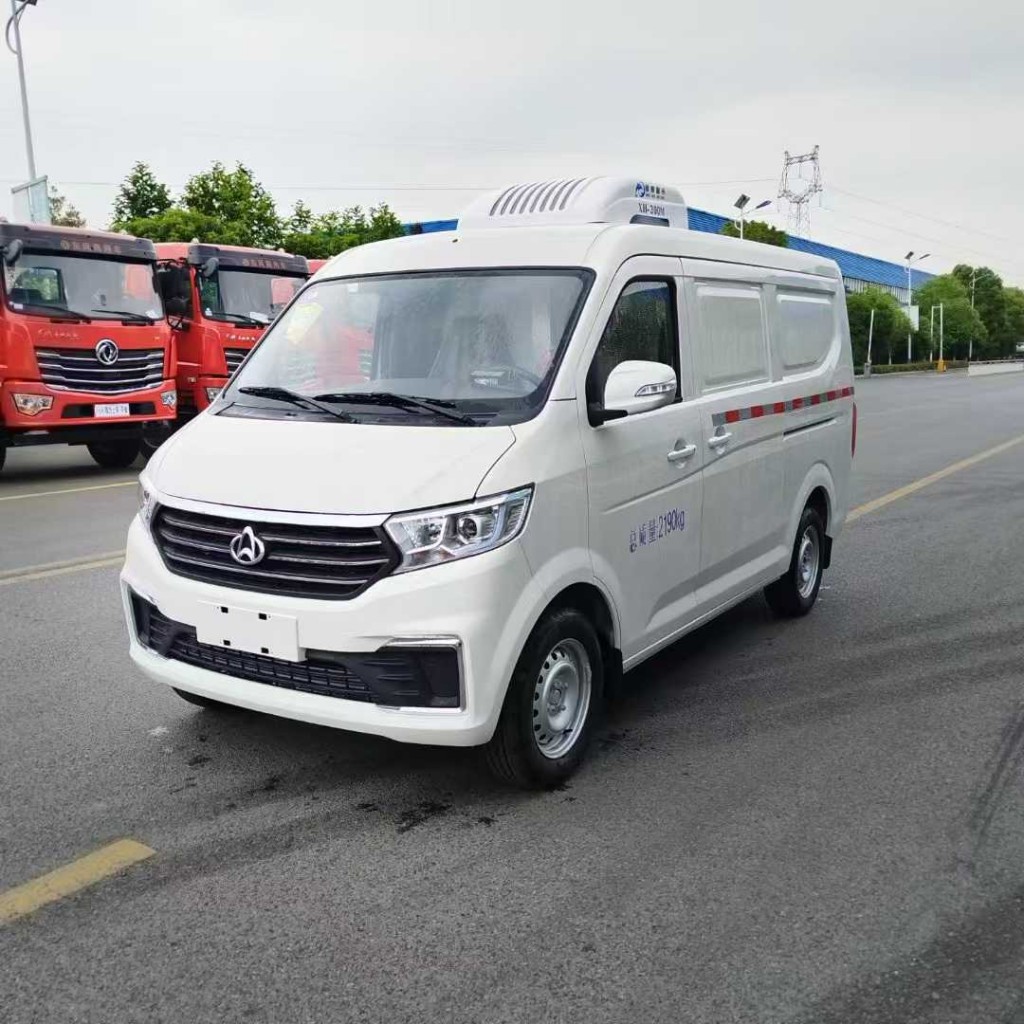 长安面包型冷藏车