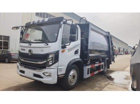 东风T3 10方压缩式垃圾车