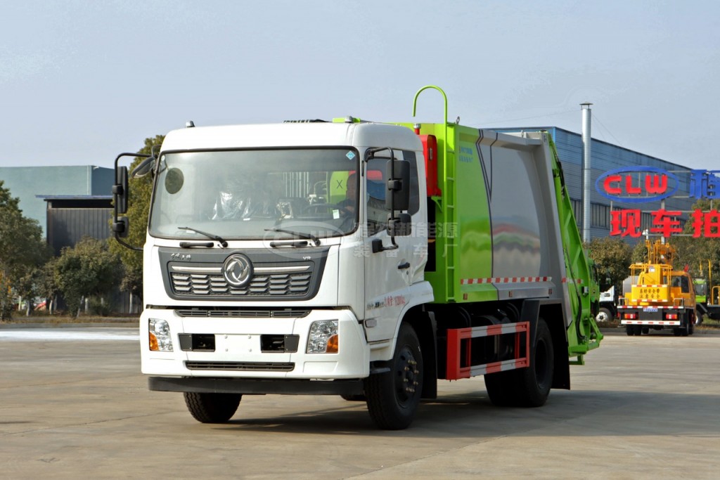 12方压缩式垃圾车