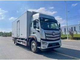 “程力福田6米8冷藏车”