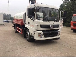 “国六东风12方洒水车”