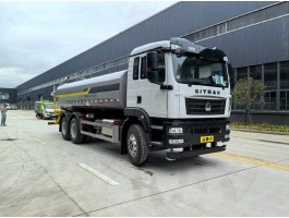 “重汽汕德卡后双桥20方洒水车”