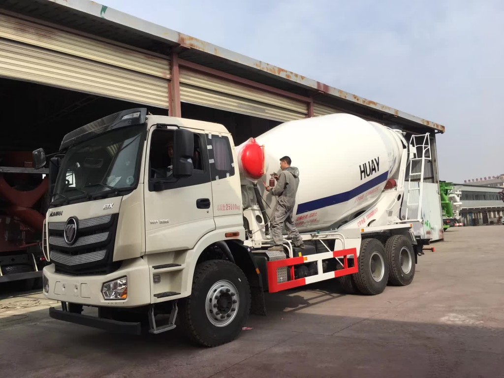 福田欧曼12方搅拌车