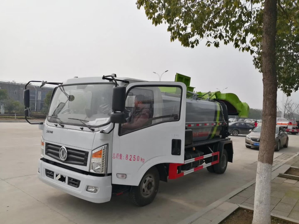 东风嘉运6方挂桶式垃圾车
