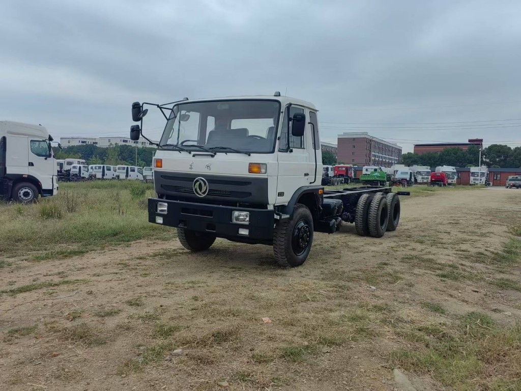 东风153型14方挂桶式垃圾车