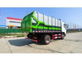 东风天锦12方对接式垃圾车