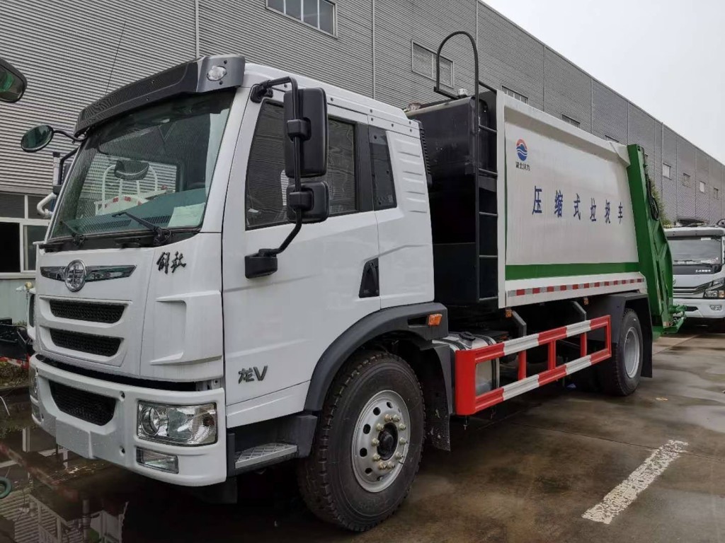 解放12方对接式垃圾车