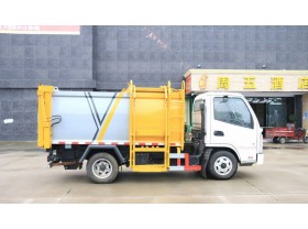 对接式挂桶垃圾车