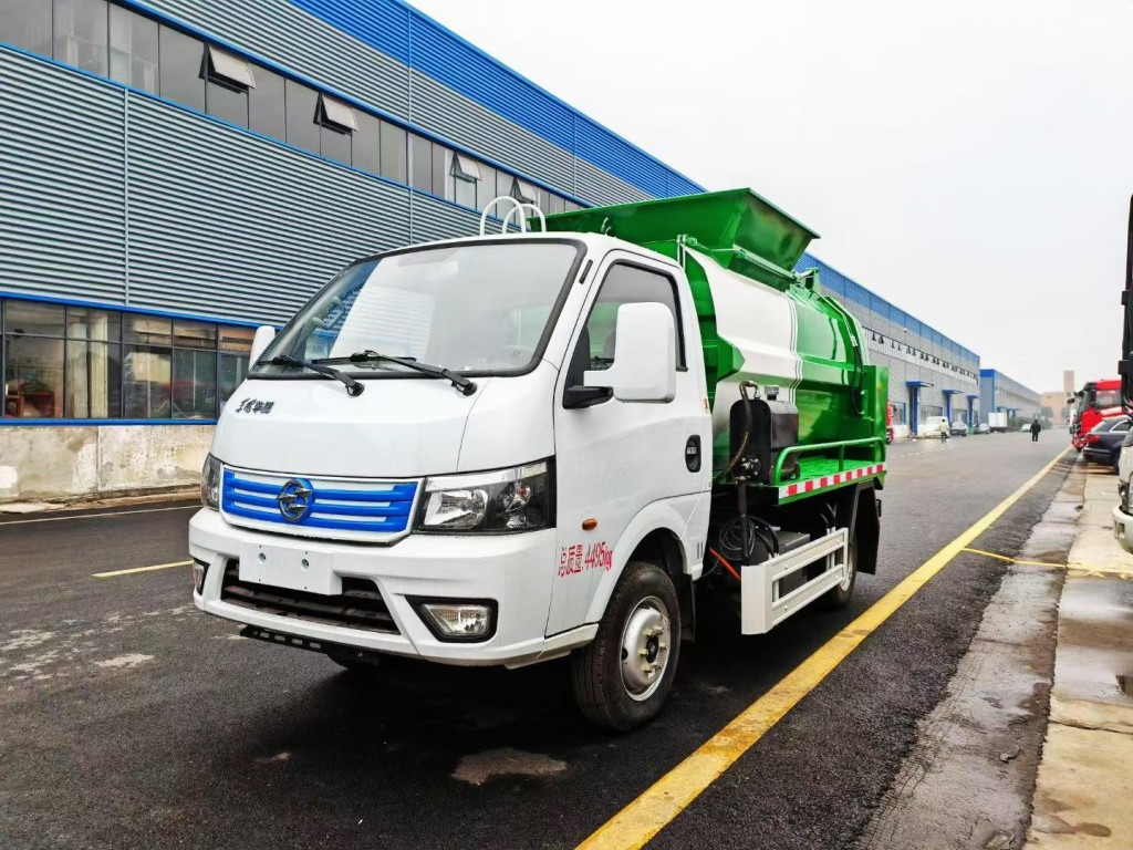 东风挂桶垃圾车