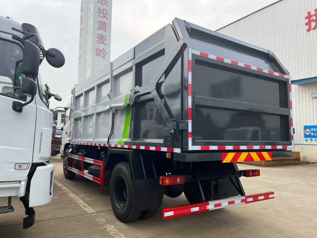 对接垃圾车