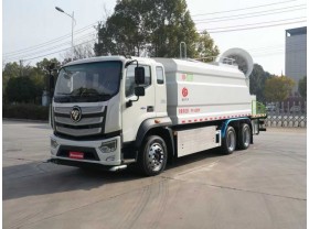 福田欧曼25方洒水车