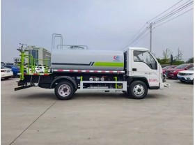 福田小卡3方洒水车