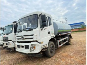 东风御虎10方洒水车