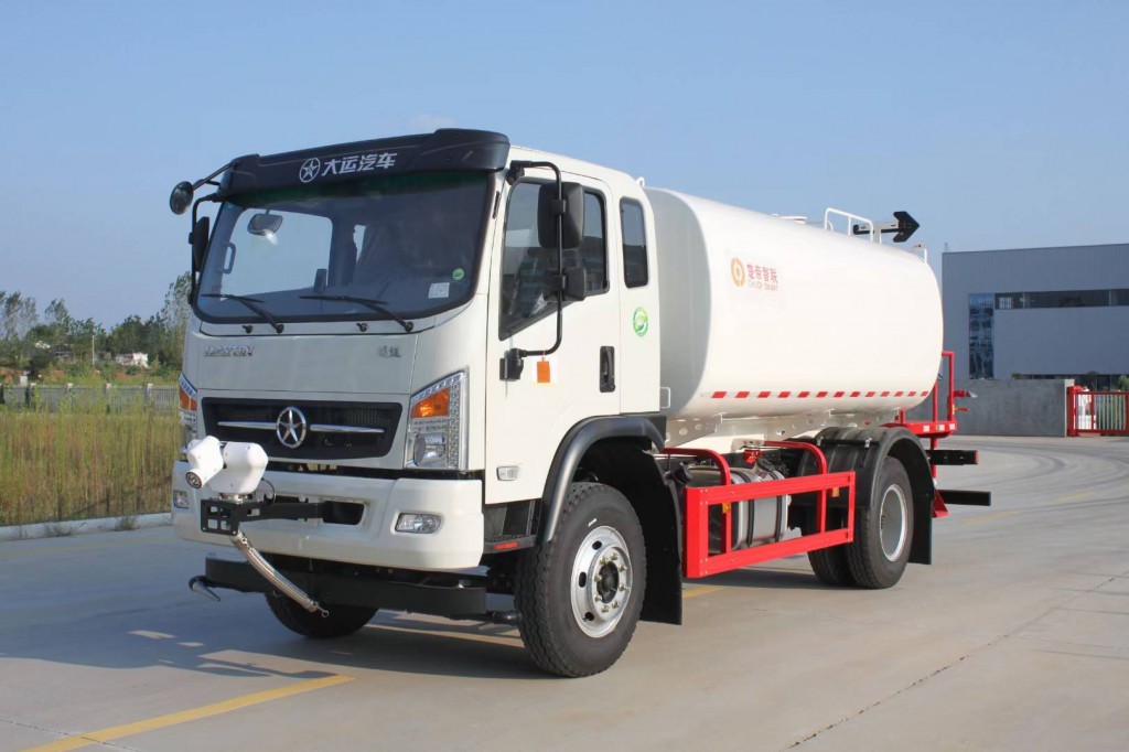 大运12方洒水车
