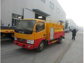 东风锐铃4方高压清洗车
