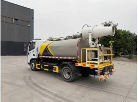 东风多利卡6方雾炮车