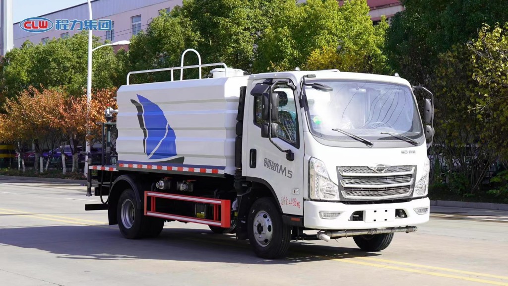 程力洒水车