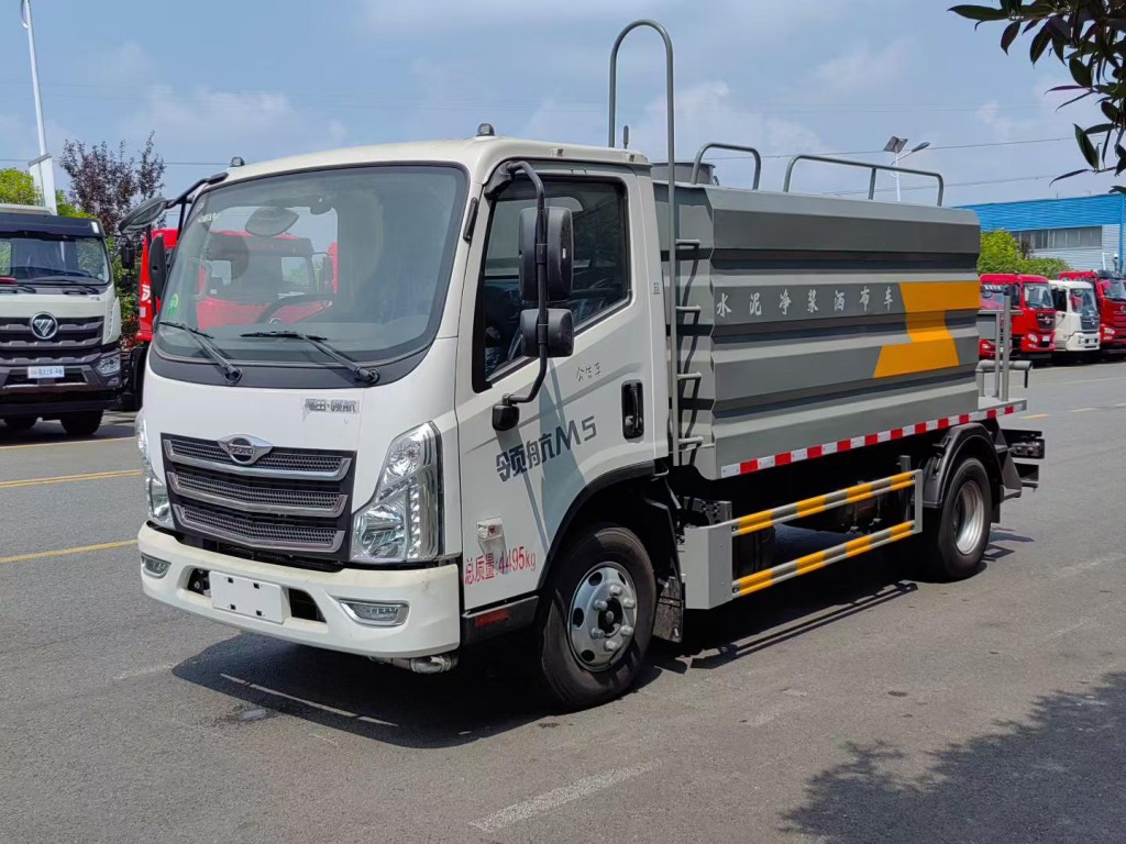 道路洒水车