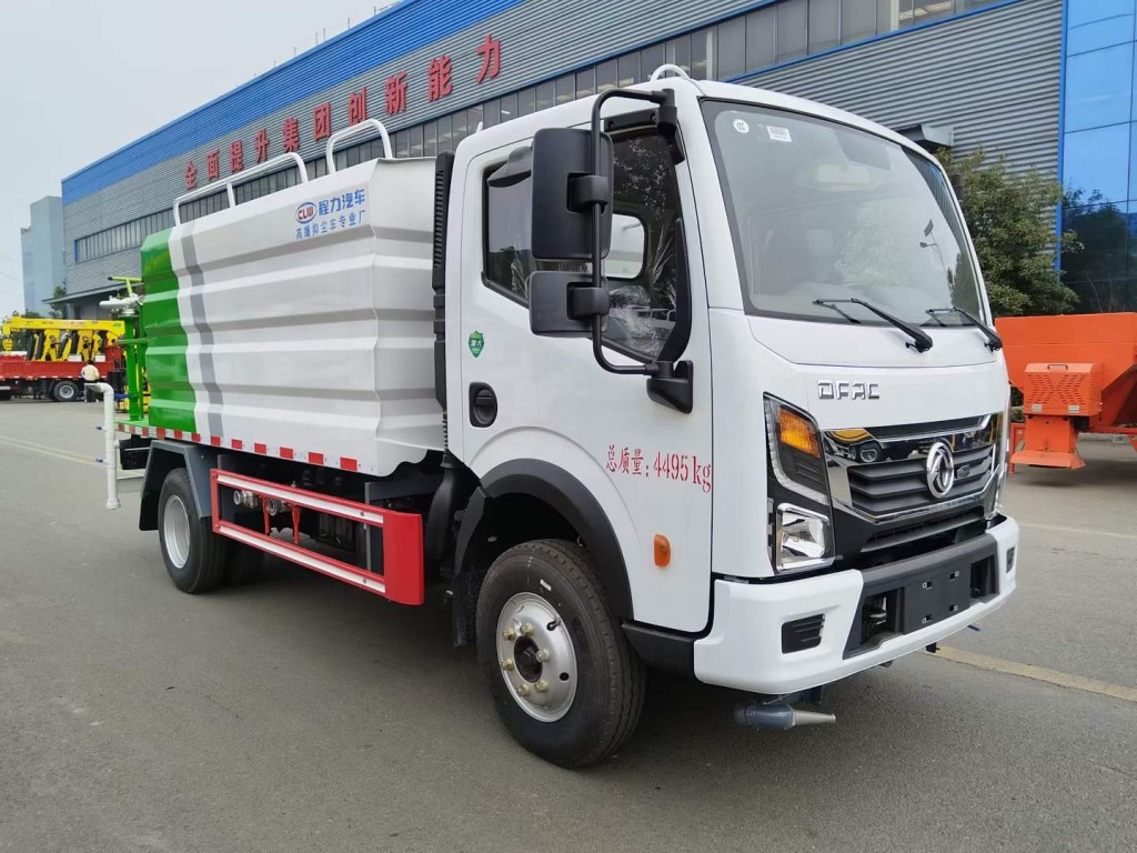 汽车洒水车