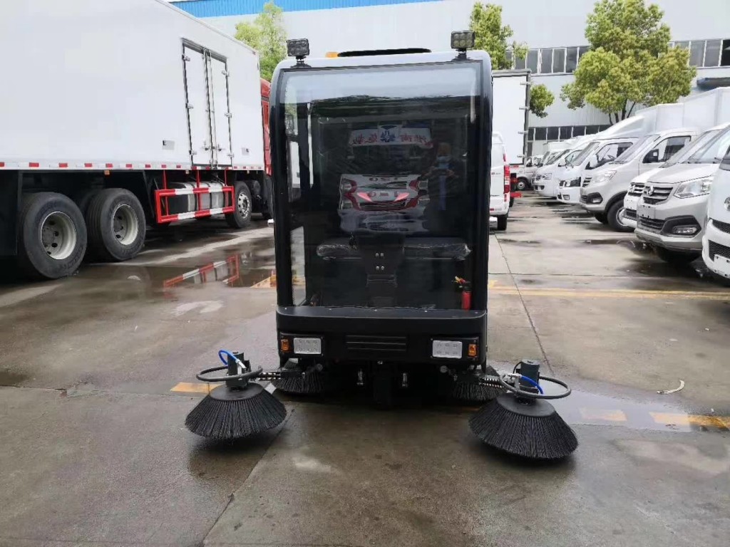 小型环卫电动清扫车