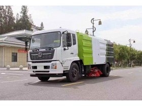 电动环卫扫路车