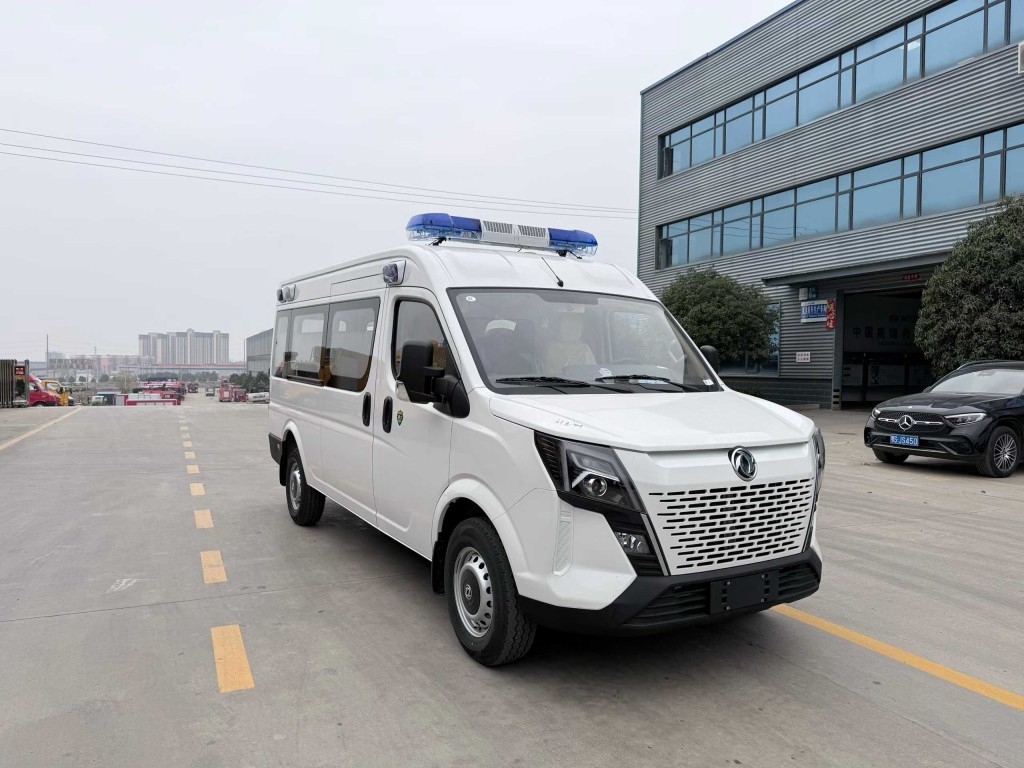 东风御风救护车