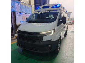 福特V362新全顺救护车