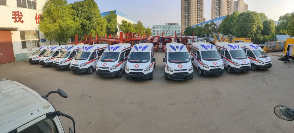 江铃紧急救护车