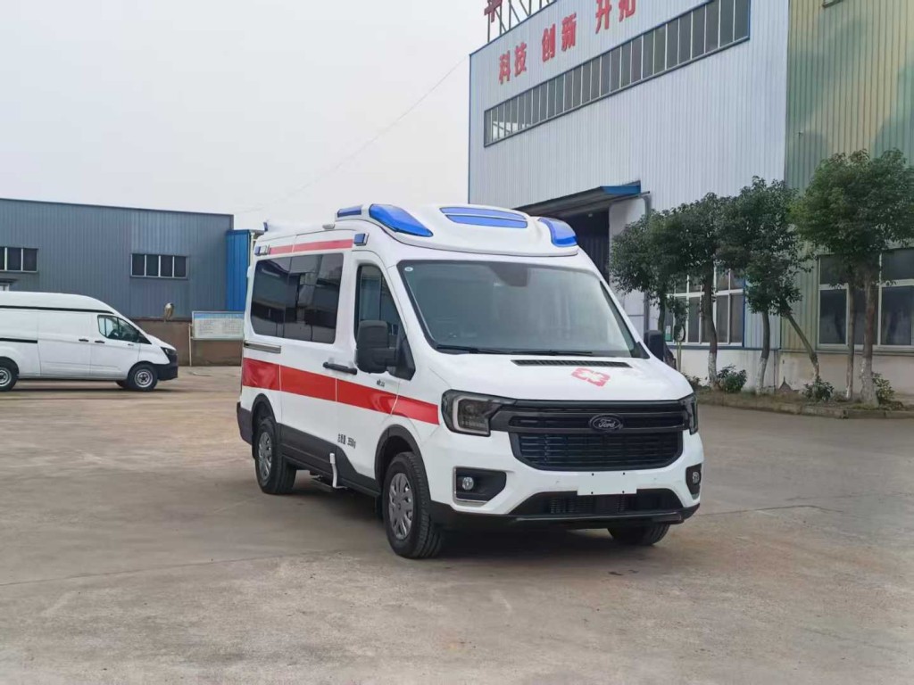 全顺负压急救车
