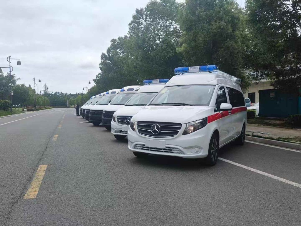 转运型奔驰急救车