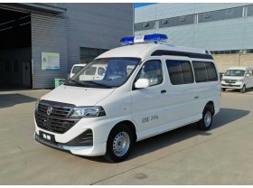 金杯120急救车