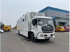 东风医疗体检车