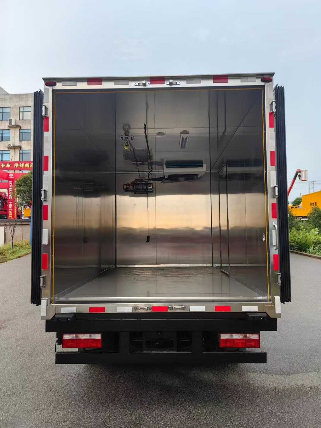 解放无害化处理车